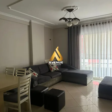 Tirane, jepet me qera apartament 2+1 Kati 5, 94 m² 550 € 