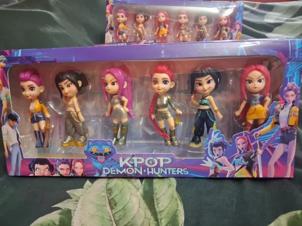 Tirane, shes Kukulla Rumi Kpop Demon Hunters 18 €