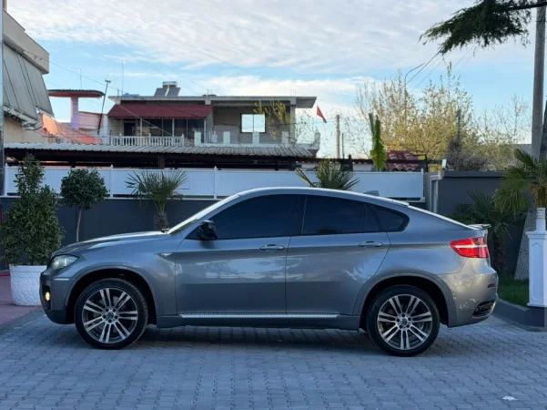 Fier, shes BMW X6-3.5 Diesel (PA TAKS LLUKSI)-2008-XHAMA TE ZINJ SUPER GJENDJE- Nafte, gri metalizato automatik Klima 285.000 km 8.300 €