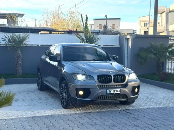 Fier, shes BMW X6-3.5 Diesel (PA TAKS LLUKSI)-2008-XHAMA TE ZINJ SUPER GJENDJE- Nafte, gri metalizato automatik Klima 285.000 km 8.300 €