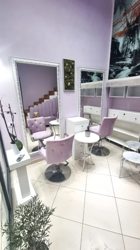 Jepet me Qira Ambient Biznesi 35 m² duplex,  500 € ne Astir