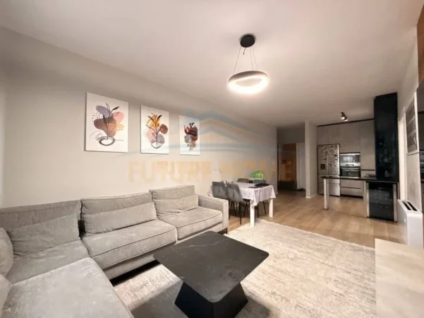 Tirane, shitet apartament 2+1+Ballkon Kati 4, 112 m² 230.000 € (Yzberisht)