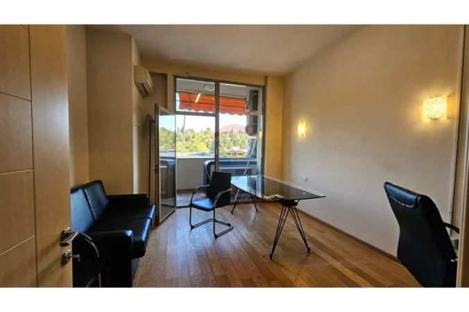 Tirane, jepet me qera , 135 m² 1.700 € 