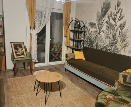 Tirane, jepet me qera apartament 2+1 Kati 4, 80 m² 750 € (Rruga Kosovareve)