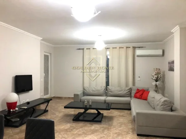 Tirane, shitet apartament , 140 m² (LIQENI I THATE)