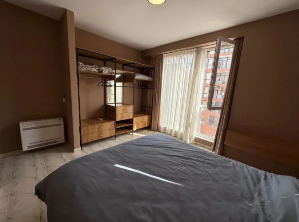 Tirane, jepet me qera apartament 2+1 Kati 3, 121 m² 750 € (Bulevardi i Ri)