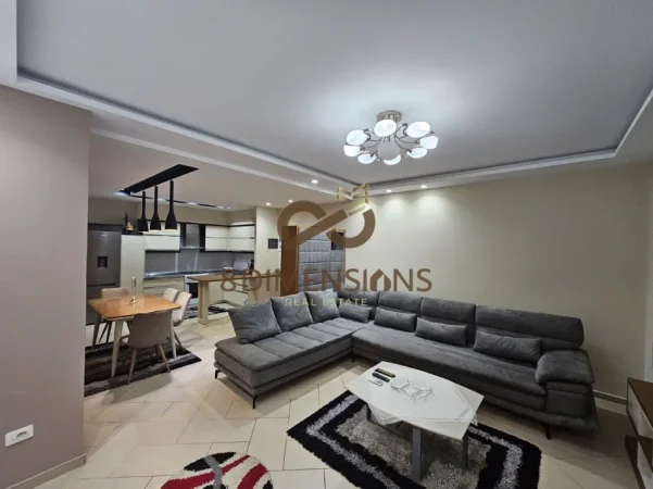 Tirane, jepet me qera apartament 2+1+Ballkon Kati 2, 100 m² 650 € (liqeni i thate)