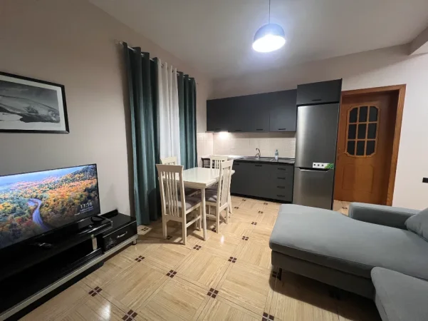 Tirane, jepet me qera apartament 1+1+Aneks+Ballkon , 67 m² 450 € (Don Bosco)