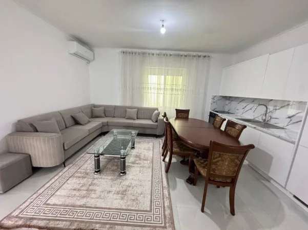 Tirane, jepet me qera apartament 1+1 Kati 1, 110 m² 600 € (Don Bosko)