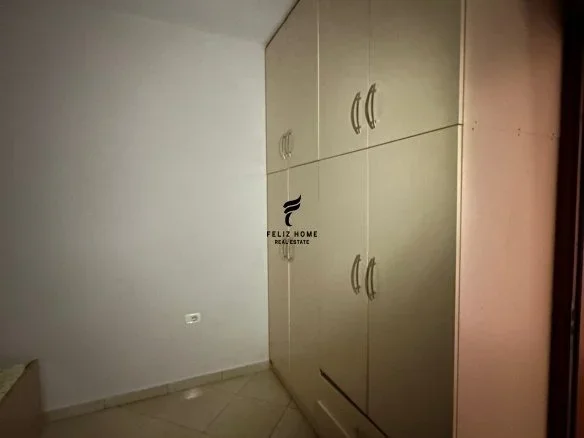 Tirane, jepet me qera apartament 2+1 Kati 5, 94 m² 550 € (ASTIR)