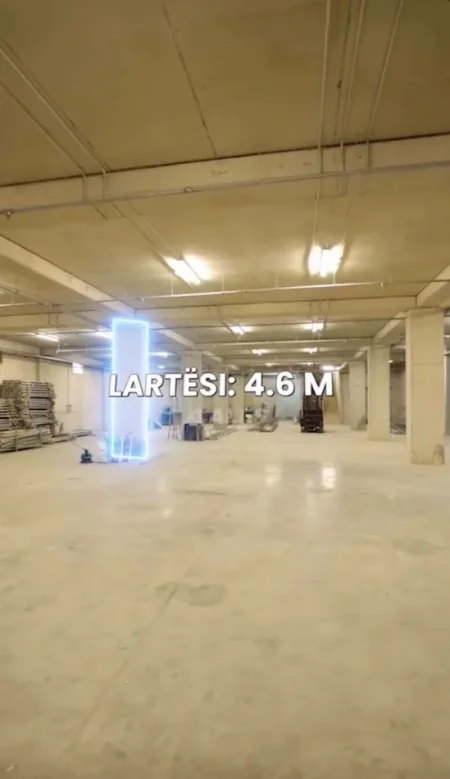 Tirane, jepet me qera ambjent biznesi Kati 4, 4.600 m² 20.000 € (FUSHE MEZEZ)