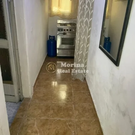 Tirane, jepet me qera garsonier Kati 1, 30 m² 150 € (Jordan Misja)