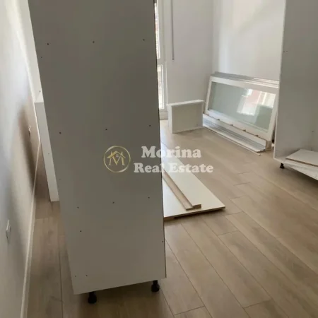 Tirane, shitet apartament 2+1 Kati 1, 114 m² 148.300 € (Kamez)