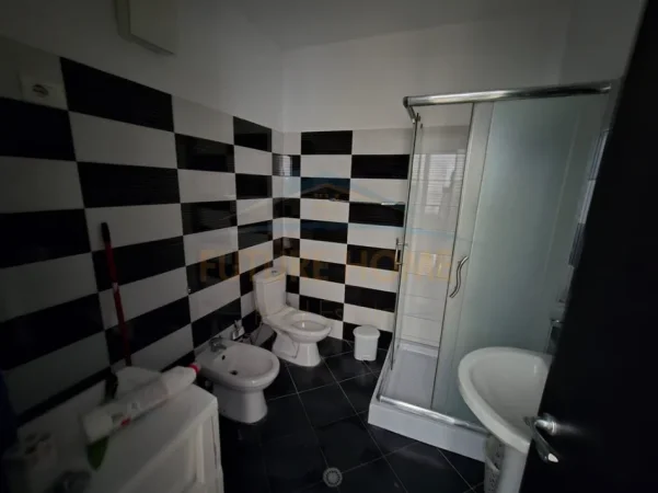 Durres, shitet apartament 2+1 Kati 7, 106 m² 120.000 € (ISH URT ,DURRES)