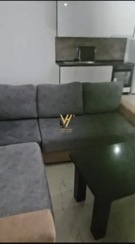 Tirane, jepet me qera apartament 2+1+Ballkon Kati 2, 90 m² 470 € (STACIONI I TRENIT)