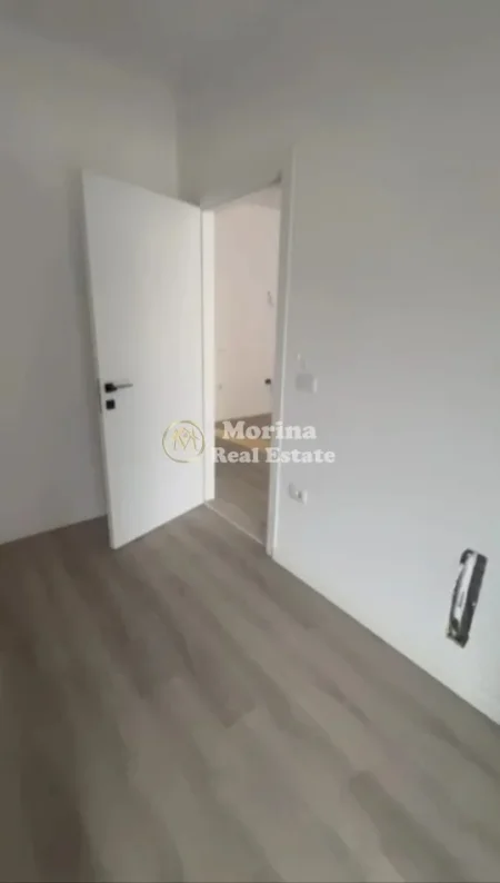 Tirane, shitet apartament 1+1 Kati 2, 64 m² 105.000 € (Paskuqan)