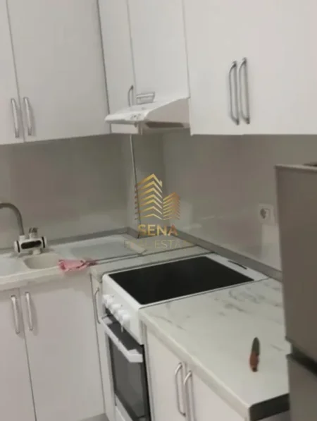 Tirane, jepet me qera apartament 1+1 Kati 1, 50 m² 350 € (Oxhaku)