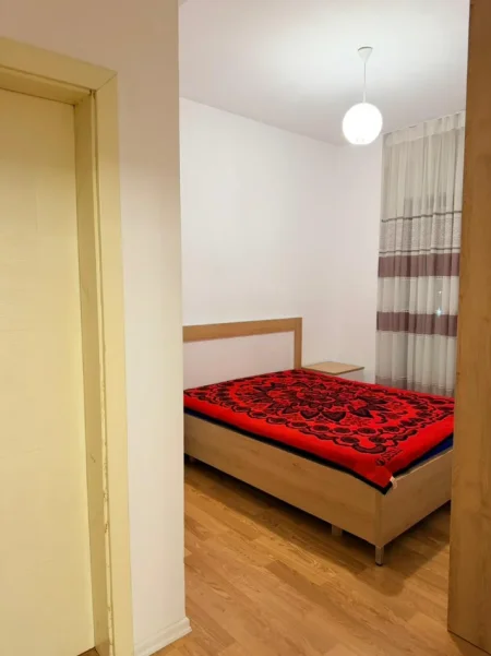 Tirane, jepet me qera apartament 2+1+Ballkon Kati 7, 114 m² 600 € (Astir/Hotel Marinaj)