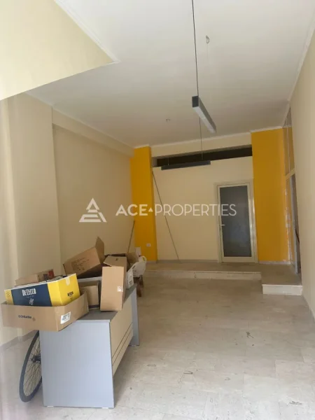 Durres, jepet me qera ambjent biznesi Kati 0, 60 m² 600 € (Poliklinika, Durres)