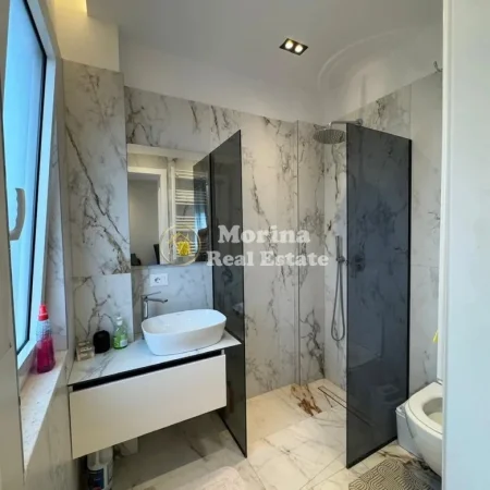 Tirane, jepet me qera apartament 1+1 Kati 9, 50 m² 650 € (Kompleksi Delijorgji)