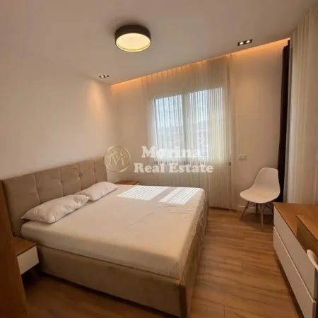Tirane, jepet me qera apartament 1+1 Kati 9, 50 m² 650 € (Kompleksi Delijorgji)
