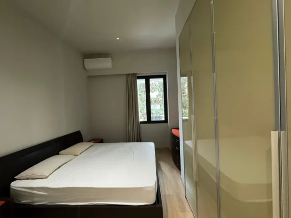 Tirane, shitet apartament 3+1+Ballkon Kati 1, 150 m² 320.000 € 