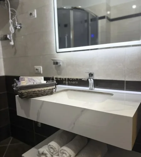 Tirane, jepet me qera apartament 1+1 Kati 4, 68 m² 650 € (Delijorgji)