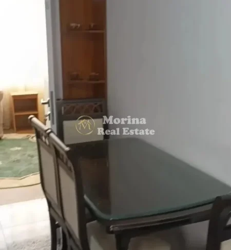Tirane, jepet me qera shtepi 2+1 Kati 1, 80 m² 400 € (Laprake)