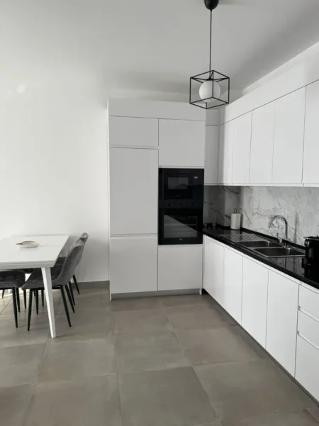 Shengjin, shitet apartament , 77 m² 130.000 € (Rana e Hedhun)