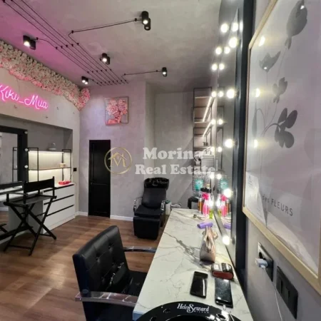 Tirane, jepet me qera ambjent biznesi Kati 0, 20 m² 450 € (21 Dhjetori)