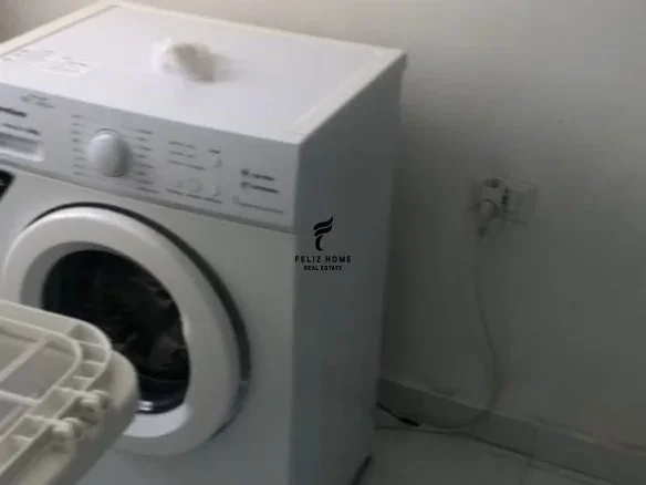 Tirane, jepet me qera apartament 1+1 Kati 1, 50 m² 350 € (OXHAKU)