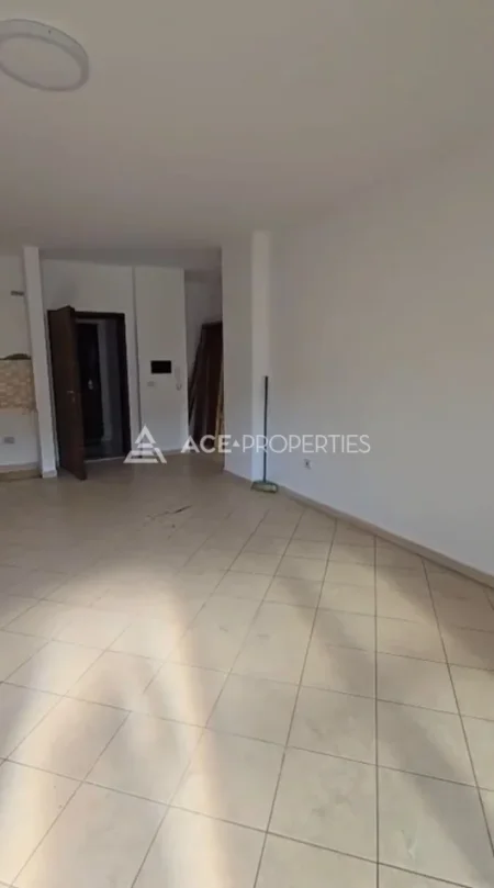 Durres, shitet apartament 2+1 Kati 7, 115 m² 220.000 € (Rruga e Portit)