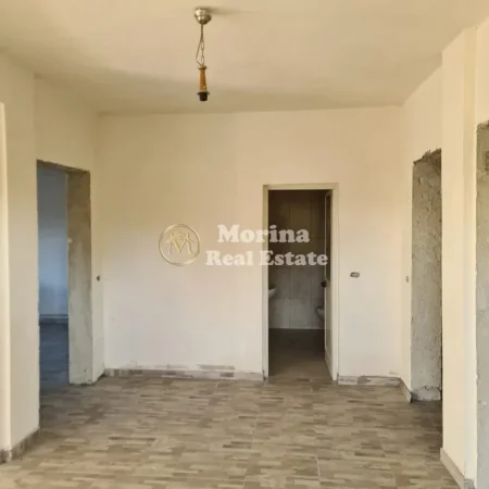 Tirane, shitet Vile , 650 m² 600.000 € (Siri Kodra)