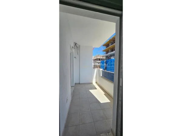 Tirane, shitet apartament 1+1 Kati 3, 60 m² 96.000 € 