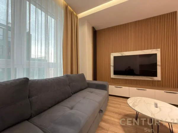 Tirane, jepet me qera apartament 2+1+Ballkon Kati 7, 100 m² 1.000 € 