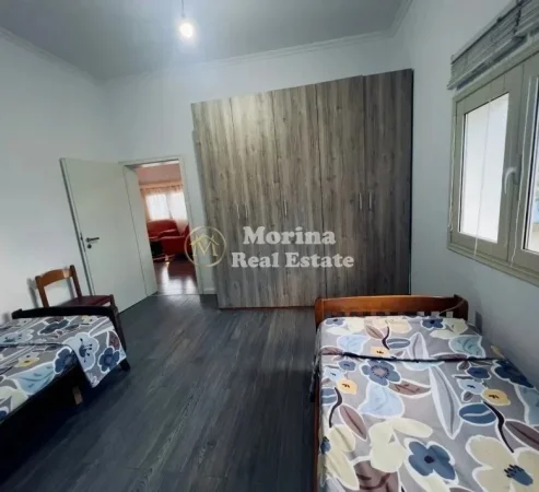 Tirane, jepet me qera shtepi 2+1 Kati 3, 90 m² 480 € (Qytet Studenti)