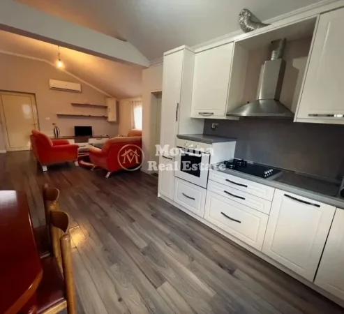 Tirane, jepet me qera shtepi 2+1 Kati 3, 90 m² 480 € (Qytet Studenti)