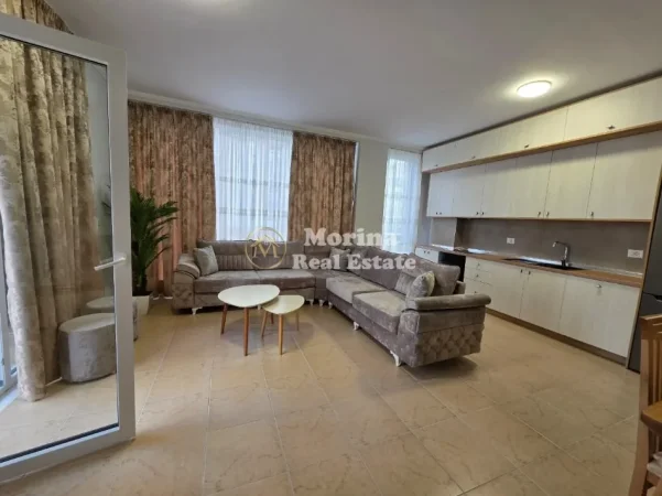 Tirane, jepet me qera apartament 2+1 Kati 5, 125 m² 1.000 € (Bulevardi i Ri)