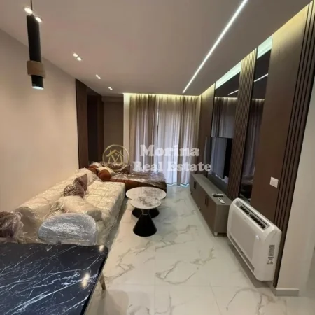 Tirane, jepet me qera apartament 1+1 Kati 2, 75 m² 650 € (Laprake)