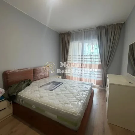 Tirane, jepet me qera apartament 1+1 Kati 4, 70 m² 550 € (Laprake)