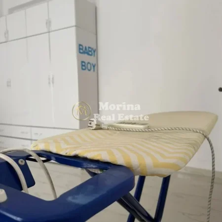 Tirane, jepet me qera shtepi 2+1 Kati 2, 120 m² 500 € (Sauk)