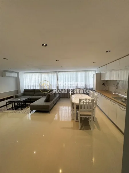 Tirane, jepet me qera apartament duplex Dublex Kati 1, 175 m² 550 € (Fresku)