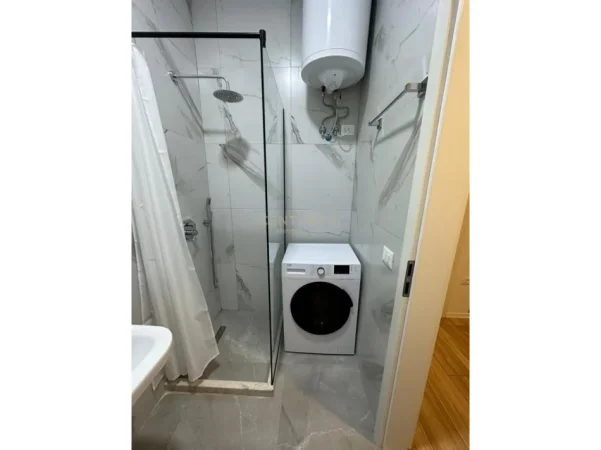 Tirane, shitet apartament 1+1 Kati 2, 41 m² 82.000 € (Kompleksi Mangalem)
