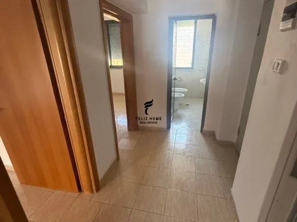Tirane, shitet apartament 2+1 Kati 2, 65 m² 165.000 € (RRUGA BARDHYL)