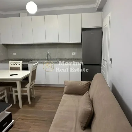 Tirane, jepet me qera apartament 1+1 Kati 6, 62 m² 400 € (Astir)