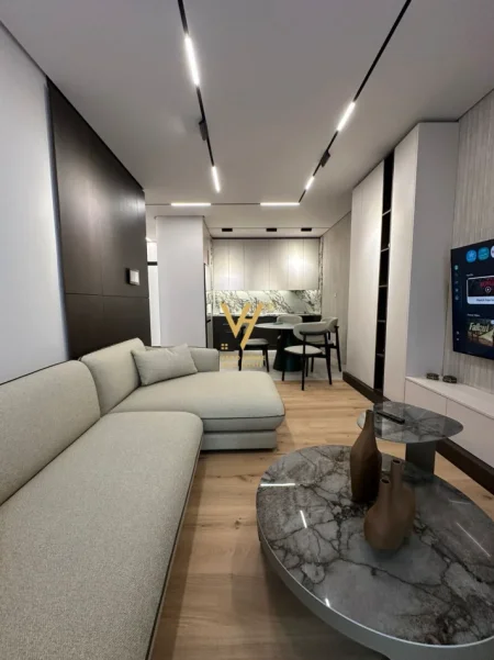 Tirane, jepet me qera apartament 1+1+Ballkon Kati 13, 74 m² 1.200 € (MINE PEZA)