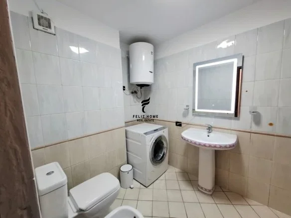 Tirane, jepet me qera apartament 2+1 Kati 3, 90 m² 600 € (RRUGA E KAVAJES)
