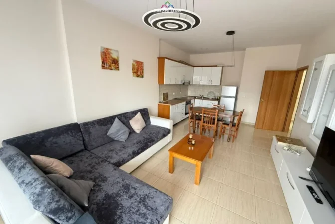 Tirane, jepet me qera apartament 1+1 Kati 5, 80 m² 680 € (rruga e elbasanit)