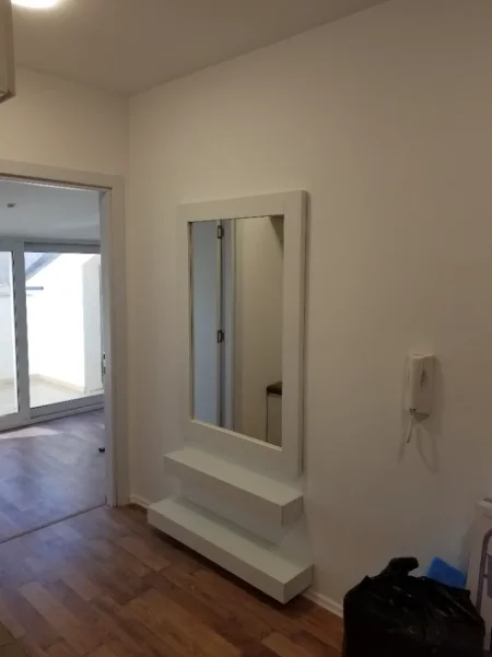 Tirane, jepet me qera apartament 2+1 Kati 7, 100 m² 525 € (Rruga shefqet Kuka)