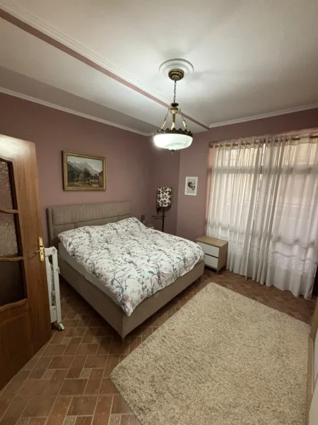 Tirane, shitet apartament 2+1 Kati 5, 82 m² 125.000 € (5 MAJI)